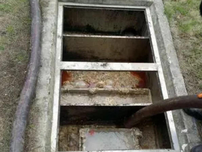 泗洪隔油池清理
